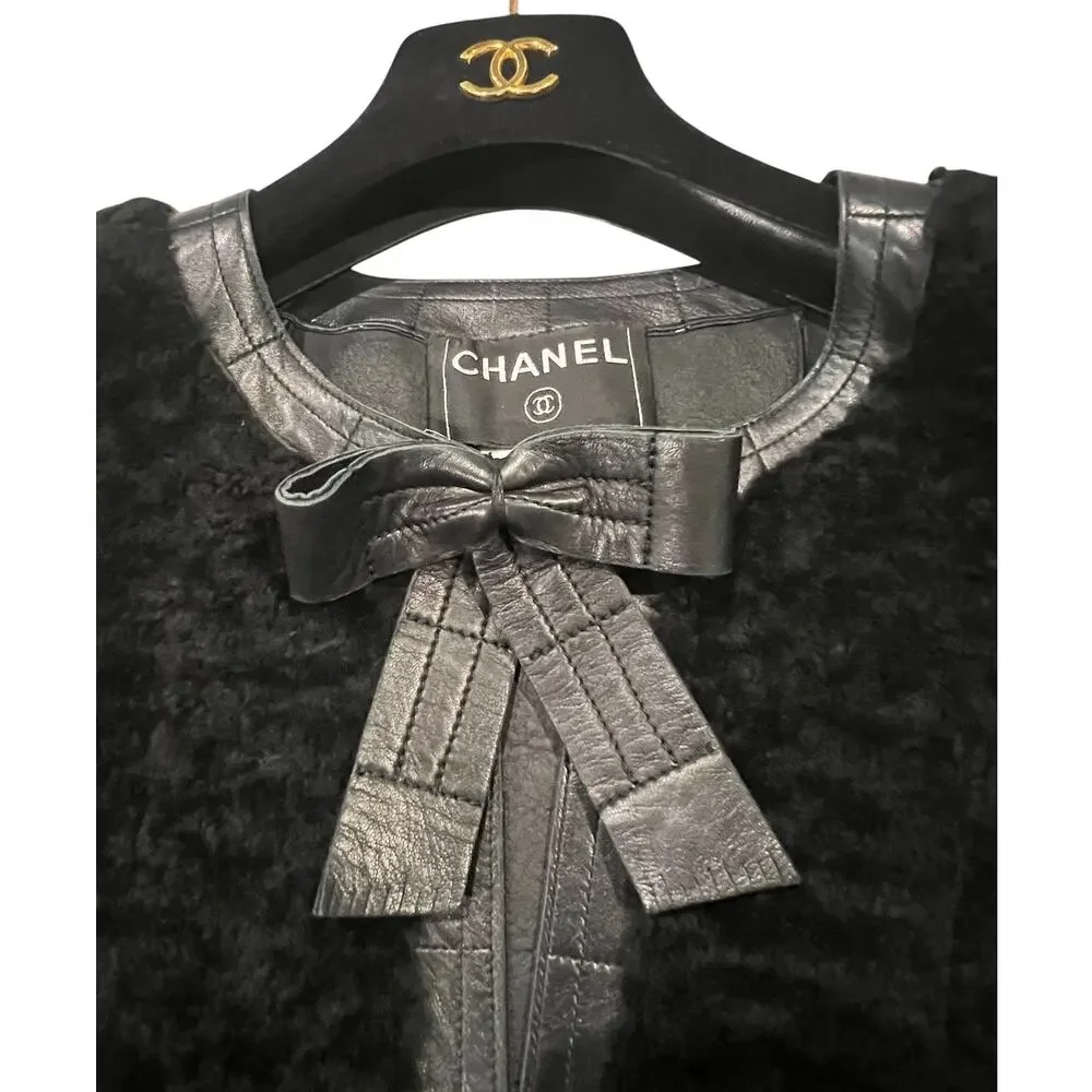Chanel 2003 Lambskin Leather Bow Cropped Jacket Black Size 42